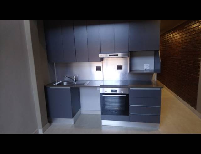 1 BEDROOM APARTMENT FOR SALE IN UMHLANGA RIDGE
